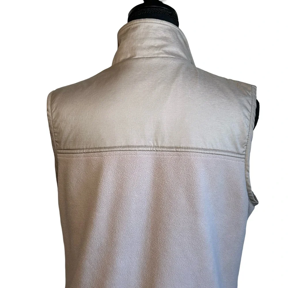 Nike Golf Women’s Taupe Beige Therma Fit Fleece Golf Vest Size Medium 8-10